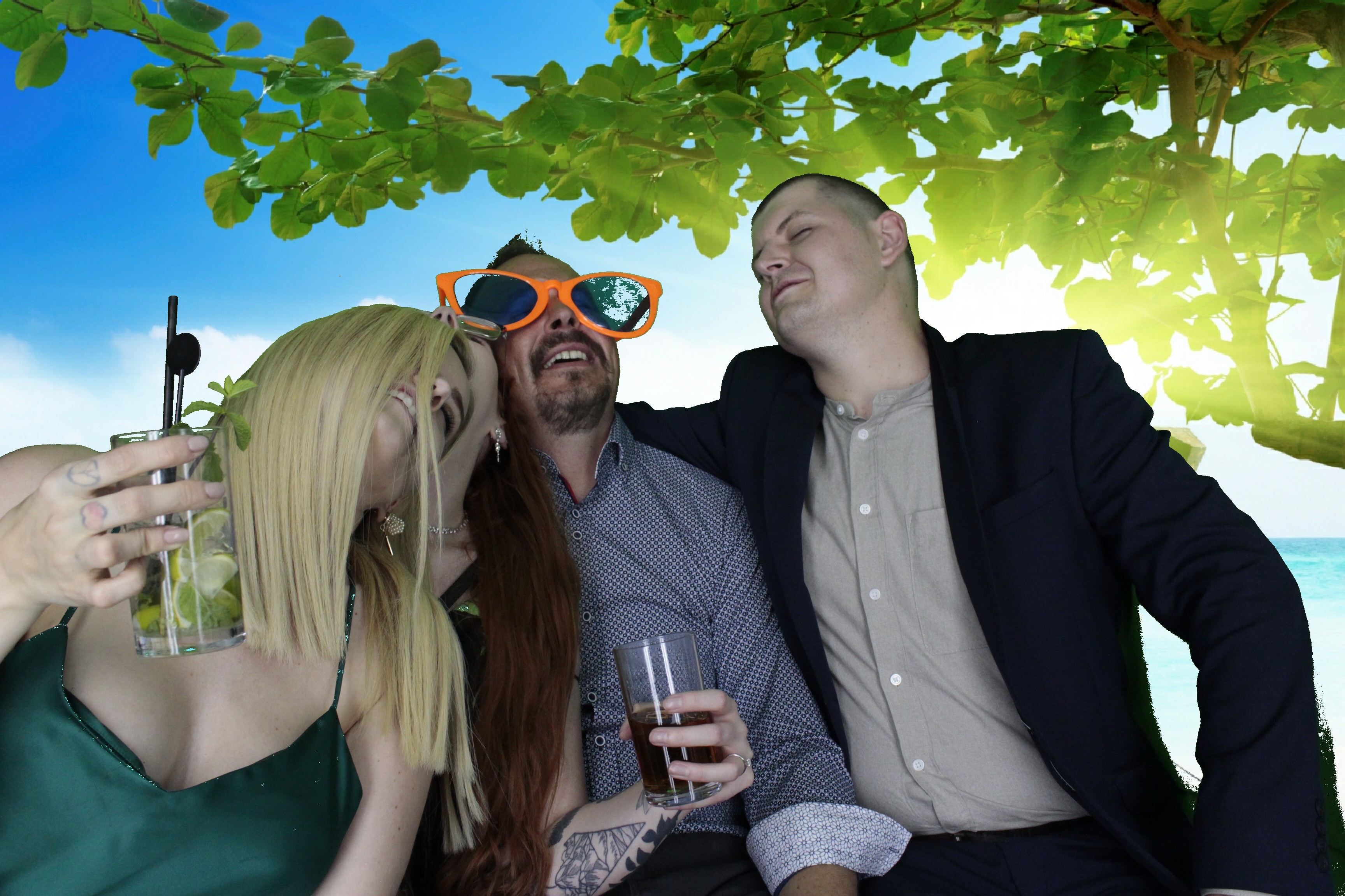 Rachel and Michael's Wedding | View more photos from the event at gallery.myphotoboothexperience.co.uk/u/MyPhotoBoothExperienceLtd/Rachel-and-Michaels-Wedding